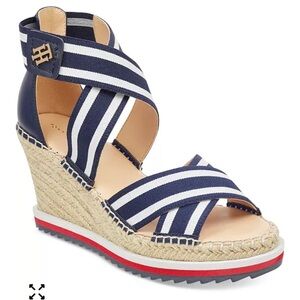 Tommy Hilfiger
Yesia Espadrille Platform Wedge Sandals,